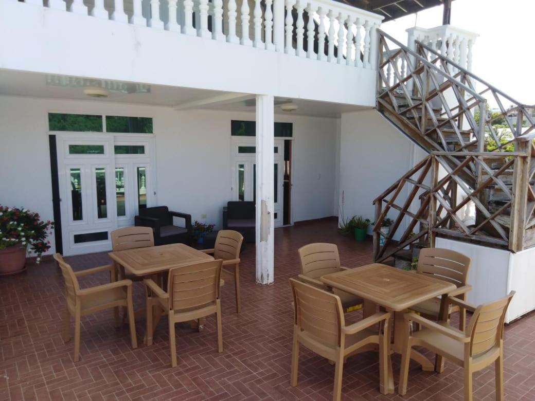 Apartamentos Turisticos Agua Luna San Andrés Eksteriør bilde