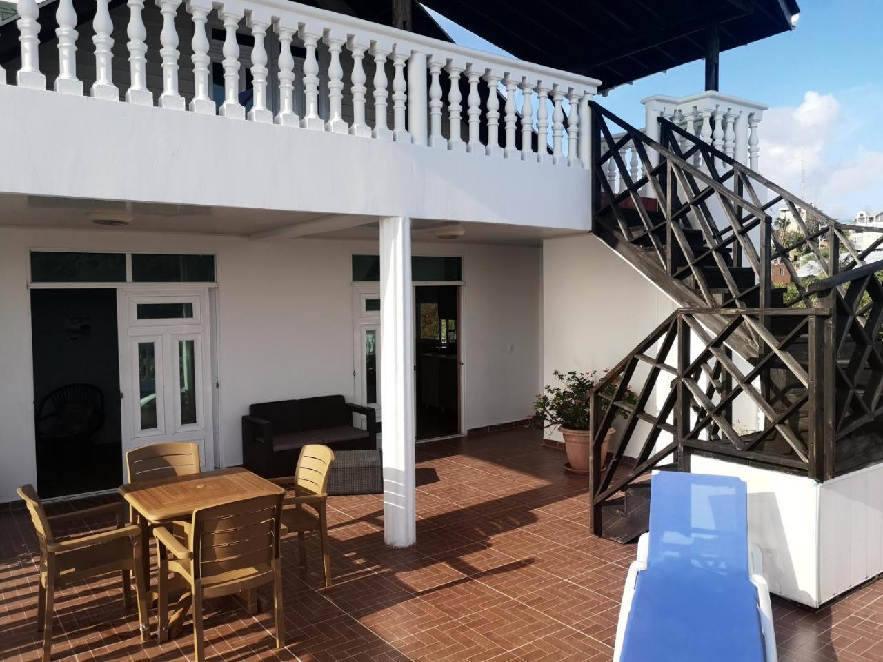 Apartamentos Turisticos Agua Luna San Andrés Eksteriør bilde
